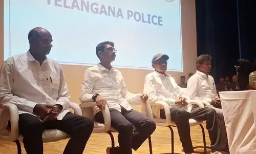 లొంగిపోయిన మావోయిస్టు అగ్రనేత దేవ్‌జీ.. రాజిరెడ్డి సహా మరో ఇద్దరు కూడా..