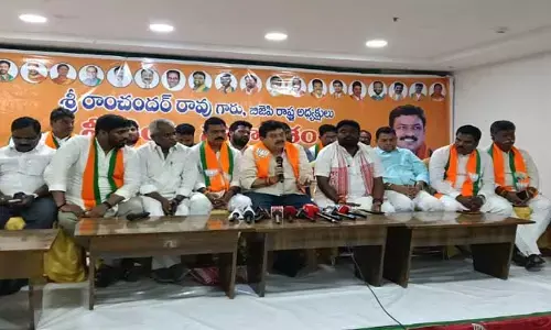 కుమ్మెర‌లో చిన్నారిది ముమ్మాటికి హత్యే : బీజేపీ రాష్ట్ర అధ్య‌క్షుడు రాంచంద‌ర్ రావు