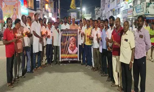 ప‌సిబిడ్డ‌ను హ‌త్య చేసిన వారిని క‌ఠినంగా శిక్షించాలి : సీపీఎం వ‌న‌ప‌ర్తి జిల్లా కార్య‌ద‌ర్శి పుట్ట ఆంజ‌నేయులు