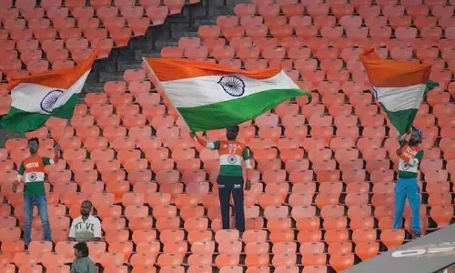 టీ20 వరల్డ్ కప్ సెమీస్, ఫైనల్ టికెట్ సేల్స్ షురూ.. మ్యాచ్‌లు ఎక్కడ?