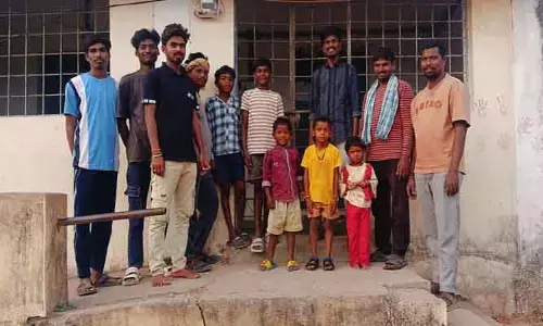 తాళాలు తెరుచుకొని ఏటిగూడ గిరిజన పాఠశాల
