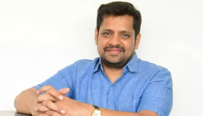 ఆ సినిమా ఓటీటీ విడుదల రద్దు కావడానికి అనిల్ రావిపూడి కారణం: బన్నీ వాసు ఆ సినిమా ఓటీటీ విడుదల రద్దు కావడానికి అనిల్ రావిపూడి కారణం: బన్నీ వాసు