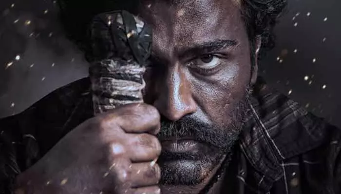 మాస్ లుక్లో శర్వానంద్ సంచలనం.. సంపత్ నంది దర్శకత్వంలో పాన్ ఇండియా మూవీ మాస్ లుక్లో శర్వానంద్ సంచలనం.. సంపత్ నంది దర్శకత్వంలో పాన్ ఇండియా మూవీ