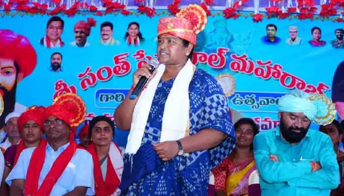 బంజారాల సంక్షేమం కోసం ప్రభుత్వం ప్రత్యేక దృష్టి : మంత్రి సీతక్క బంజారాల సంక్షేమం కోసం ప్రభుత్వం ప్రత్యేక దృష్టి : మంత్రి సీతక్క