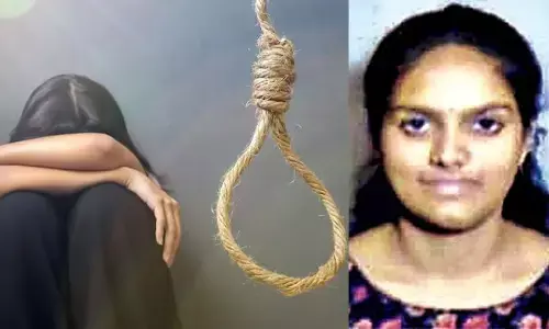 మమ్మీ డాడీ నన్ను క్షమించండి.. ప్రేమ విఫలమై మరో విద్యార్థిని ఆత్మహత్య