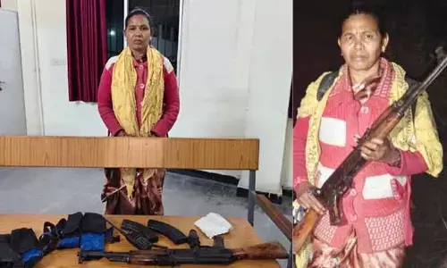 AK-47తో డైరెక్ట్‌గా పోలీసుల ముందుకు.. కీలక మావోయిస్టు నేత మాసే బార్సా సరెండర్