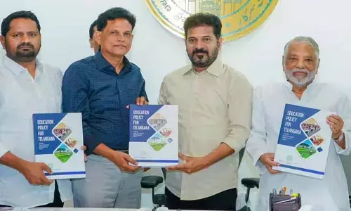 త్వరలో  న్యూ ఎడ్యుకేషన్ పాలసీ.. సీఎం రేవంత్‌రెడ్డికి విద్యా కమిషన్ నివేదిక
