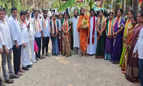 మత సామరస్యతకు ప్రతీక.. పుర బాధ్యతల స్వీకరణ