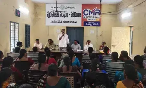 స్ట్రీట్ వెండర్ లకు ఆర్థిక చేయూత.. మున్సిపల్ చైర్మన్ చంద్రారెడ్డి