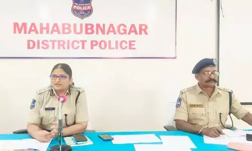మరింత నిబద్దతతో పని చేయాలి : ఎస్పీ జానకి
