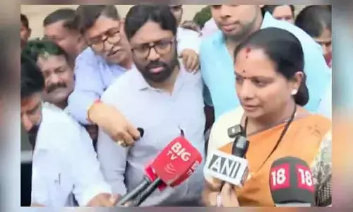 అన్యాయంగా నన్ను జైల్లో పెట్టారు.. కోర్టు తీర్పుపై కవిత భావోద్వేగపూరిత వ్యాఖ్యలు