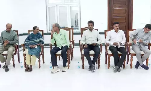 ముగిసిన భేటీ.. రేవంత్‌ సర్కార్‌ను ప్రశంసించిన ‘దేవ్‌జీ’