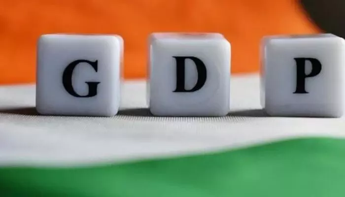 Economy: మూడో త్రైమాసికంలో దేశ జీడీపీ వృద్ధి 7.8 శాతం Economy: మూడో త్రైమాసికంలో దేశ జీడీపీ వృద్ధి 7.8 శాతం