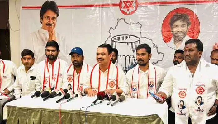 జనసేన సభ్యత్వ నమోదు చేసుకోండి : పార్లమెంట్ కోఆర్డినేటర్ బేతి మహేందర్ రెడ్డి జనసేన సభ్యత్వ నమోదు చేసుకోండి : పార్లమెంట్ కోఆర్డినేటర్ బేతి మహేందర్ రెడ్డి