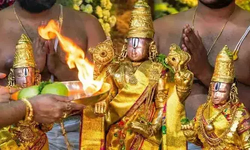 కృష్ణతేజ గెస్ట్ హౌస్ వరకూ క్యూ.. సర్వదర్శనానికి భారీగా సమయం