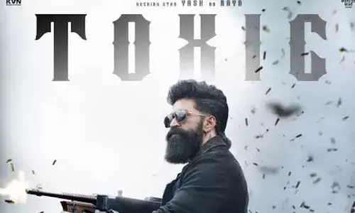 Toxic: ఫస్ట్ సింగిల్ అప్డేట్ వచ్చేసింది.. రొమాంటిక్ సాంగ్ లోడింగ్