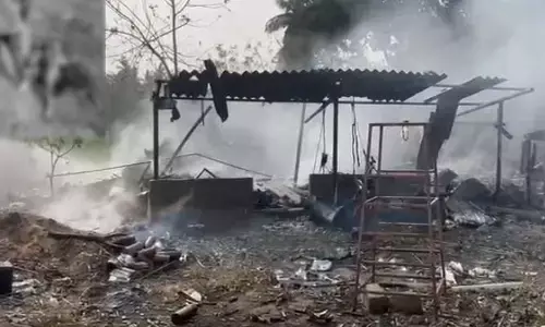 కాకినాడ పేలుళ్లు.. మృతి చెందింది వీరే..!