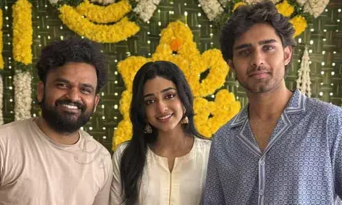 దేవుడిపై నమ్మకంతో అడుగు వేస్తున్నాం.. మీ ఆశీస్సులు కావాలంటూ శైలేష్ కొలను ఎమోషనల్ పోస్ట్