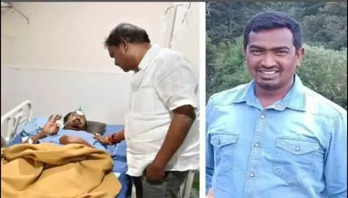 రోడ్డు ప్రమాద బాధితుడిని పరామర్శించిన మున్సిపల్ చైర్మన్ రోడ్డు ప్రమాద బాధితుడిని పరామర్శించిన మున్సిపల్ చైర్మన్