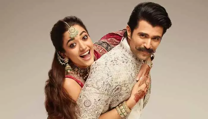 మీ క్షేమమే మాకు ముఖ్యం.. అభిమానులకు కీలక విజ్ఞప్తి చేసిన ‘విరోష్’ మీ క్షేమమే మాకు ముఖ్యం.. అభిమానులకు కీలక విజ్ఞప్తి చేసిన ‘విరోష్’