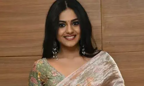 Nayan Sarika : సిగరెట్ మందు గురించి ఓపెన్ అయిన బ్యూటీ.. కానీ అక్కడే ట్విస్ట్