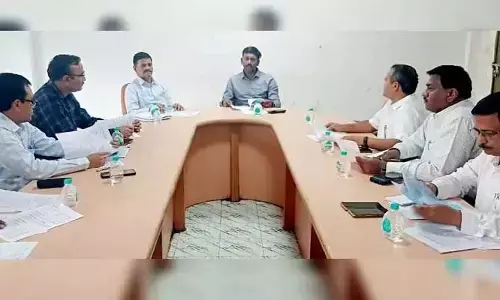 8 ఏళ్లుగా ఒకే చోట విధులు.. త్వరలో ఎక్సైజ్ సిబ్బంది బదిలీలు : ఎక్సైజ్ కమిషనర్ హరి కిరణ్​
