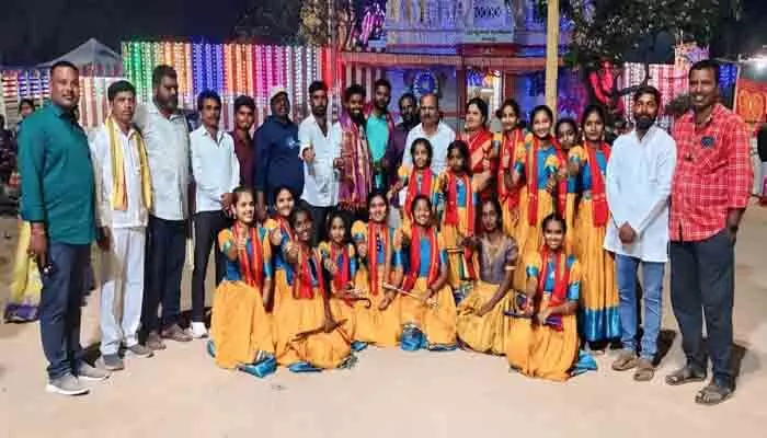 కొనసాగుతున్న శ్రీ లక్ష్మీనరసింహ బ్రహ్మోత్సవాలు కొనసాగుతున్న శ్రీ లక్ష్మీనరసింహ బ్రహ్మోత్సవాలు