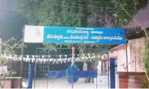 దశాబ్ద కాలంగా అద్దె గదుల్లోనే ప్రభుత్వ కార్యాలయాలు