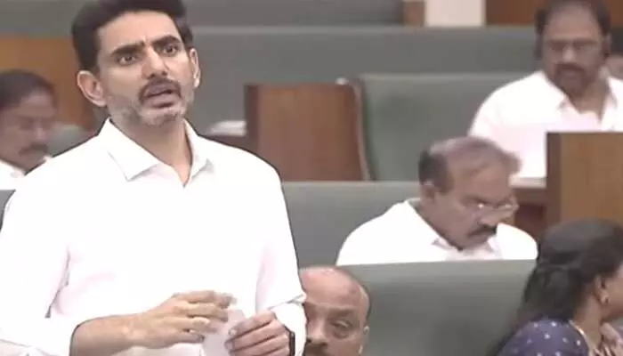 ఏపీపీఎస్సీ నియామకాల చట్టసవరణ బిల్లు : ఫ్యాక్షన్ రాజకీయాలపై లోకేశ్ ఫైర్ ఏపీపీఎస్సీ నియామకాల చట్టసవరణ బిల్లు : ఫ్యాక్షన్ రాజకీయాలపై లోకేశ్ ఫైర్