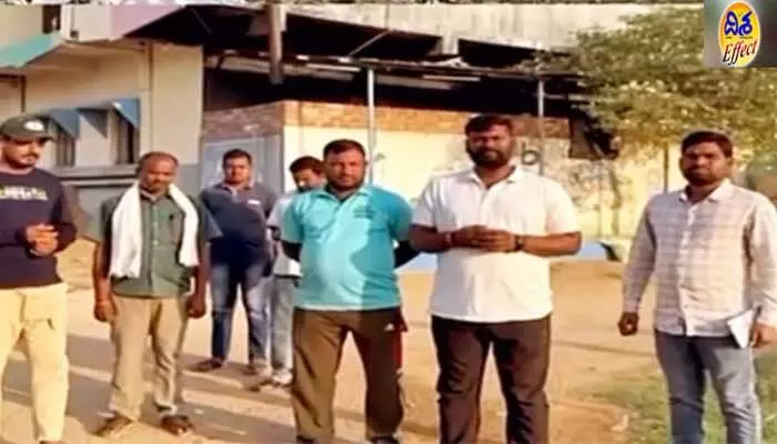 దిశ కథనానికి స్పందన.. చెత్తను క్లీన్ చేయాలని సూచన దిశ కథనానికి స్పందన.. చెత్తను క్లీన్ చేయాలని సూచన