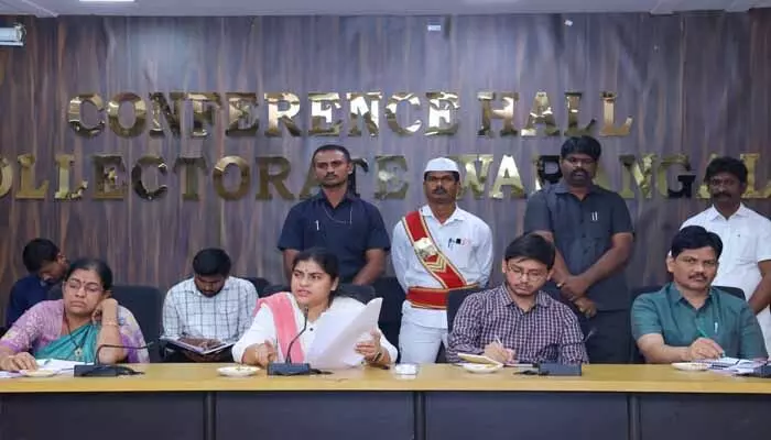 ప్రజా పాలన - ప్రగతి ప్రణాళిక 99 రోజుల విజయవంతానికి పటిష్ట కార్యాచరణ రూపొందించాలి : కలెక్టర్ డాక్టర్ సత్య శారద ప్రజా పాలన - ప్రగతి ప్రణాళిక 99 రోజుల విజయవంతానికి పటిష్ట కార్యాచరణ రూపొందించాలి : కలెక్టర్ డాక్టర్ సత్య శారద