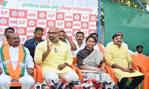 ఎమ్మెల్యే సంజయ్ కుమార్ కోవర్టు రాజకీయాలు మానుకోవాలి
