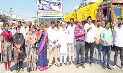 పట్ట‌ణాభివృద్ధిలో ప్ర‌జ‌ల భాగ‌స్వామ్యం కీల‌కం : మున్సిపల్ చైర్ పర్సన్  పున్న శైలజ