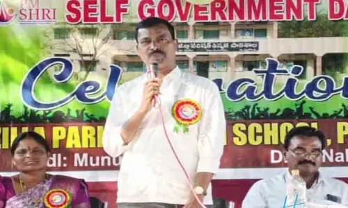 చదివిన పాఠశాలకే ఎమ్మెల్సీ హోదాలో రావడం సంతోషకరం : ఎమ్మెల్సీ నెల్లికంటి సత్యం