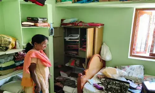 జడ్చర్ల లో భారీ చోరీ.. ఒకే బిల్డింగు లో తాళం వేసిన రెండు ఇళ్ల‌లో చోరీ