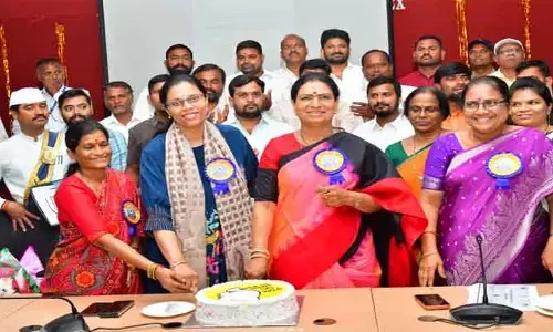 మహిళలు ఆరోగ్యంగా ఉంటూ ఆనందంగా గడపాలి