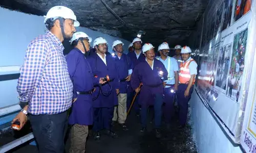 కార్మిక సంక్షేమం సంస్థకు అత్యంత ముఖ్యం : సీఎండీ బుద్ధ ప్రకాష్ జ్యోతి