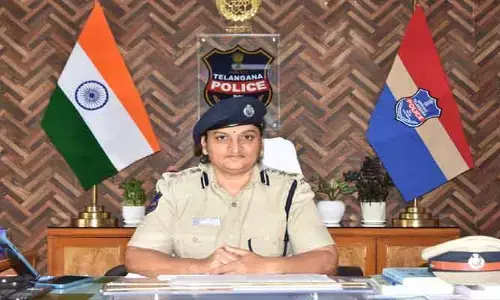 అన్నిరంగాల్లో మహిళలు ఉన్నతంగా ఎదగాలి :  ఎస్పీ జానకి