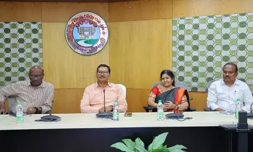మహిళా దినోత్సవం.. ఆర్టీసీ ఎండి నాగిరెడ్డి కీలక వ్యాఖ్యలు