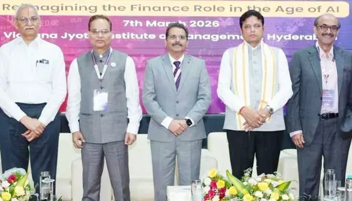 Sridhar Babu: ఏఐ ఆవిష్కరణల కేంద్రంగా హైదరాబాద్ Sridhar Babu: ఏఐ ఆవిష్కరణల కేంద్రంగా హైదరాబాద్