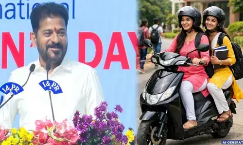 త్వరలో ఆడపిల్లలకు ఎలక్ట్రిక్ స్కూటీలు..  సీఎం రేవంత్ రెడ్డి గుడ్‍న్యూస్