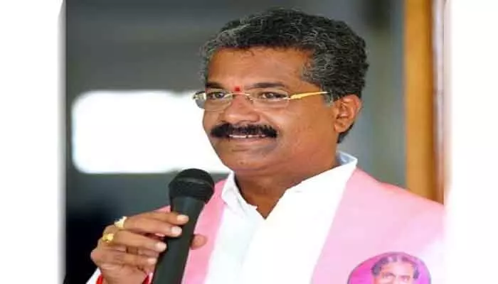 జర్నలిస్టులకు ఇన్సూరెన్స్ సౌకర్యం కల్పిస్తా : మాజీ ఎమ్మెల్యే ఎస్. రాజేందర్ రెడ్డి జర్నలిస్టులకు ఇన్సూరెన్స్ సౌకర్యం కల్పిస్తా : మాజీ ఎమ్మెల్యే ఎస్. రాజేందర్ రెడ్డి