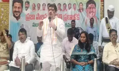 ప్రజా పాలన - ప్రగతి ప్రణాళికలో సైదాపూర్ రోల్ మోడల్ గా నిలవాలి : మంత్రి పొన్నం ప్రభాకర్