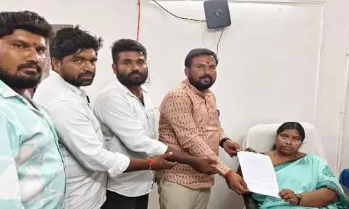 పంచాయతీ కార్యదర్శి చేతి  వాటం