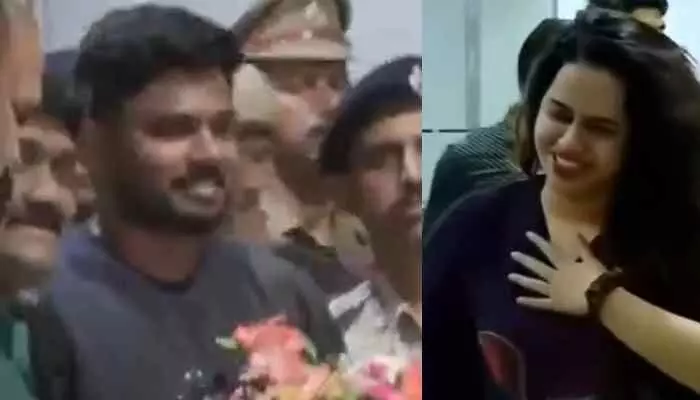 కేరళలో అడుగు పెట్టిన సంజు...ఎయిర్ పోర్టులో ఫ్యాన్స్ తోపులాట! కేరళలో అడుగు పెట్టిన సంజు...ఎయిర్ పోర్టులో ఫ్యాన్స్ తోపులాట!