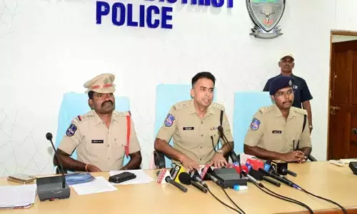 భారీగా గంజాయి మొక్కలు స్వాధీనం