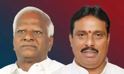 తెలంగాణ రాజకీయాల్లో ఉత్కంఠ: ఫిరాయింపు ఎమ్మెల్యేలపై రేపే స్పీకర్ కీలక తీర్పు!