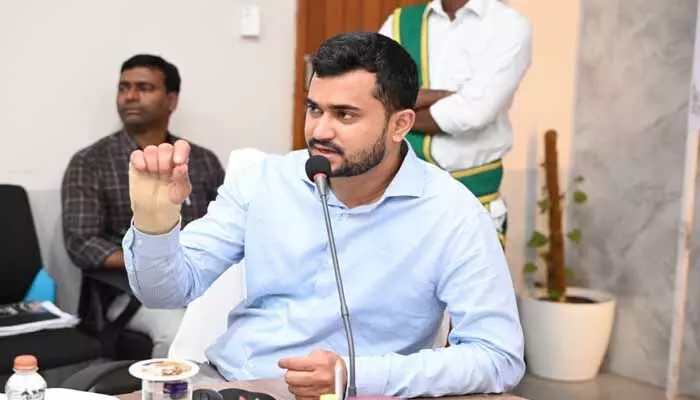 గోదావరి పుష్కరాలు సజావుగా నిర్వహిద్దాం గోదావరి పుష్కరాలు సజావుగా నిర్వహిద్దాం