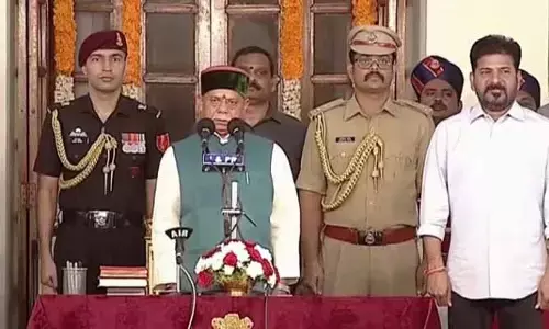 తెలంగాణ నూతన గవర్నర్‌గా శివప్రతాప్ ప్రమాణం