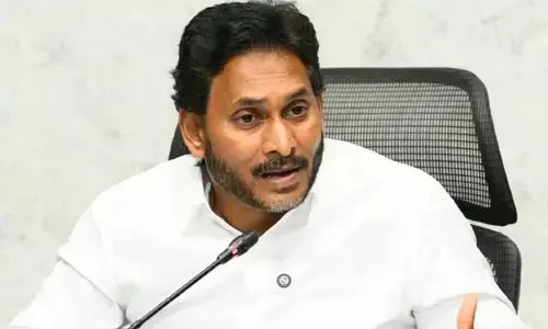 చంద్రబాబు పాలనలో రాష్ట్రంలో ఆర్థిక విధ్వంసం : గణాంకాలతో విరుచుకుపడిన జగన్
